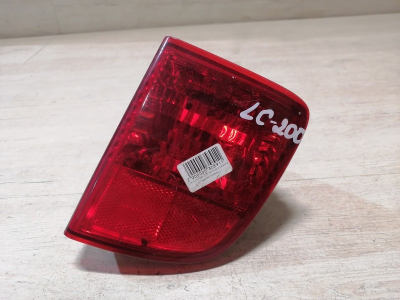 Land Cruiser 200 противотуманка задняя правая
