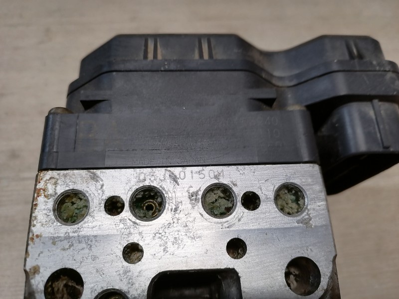 Lexus IS 250 блок абс