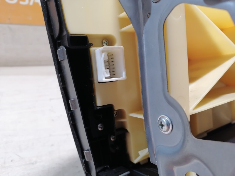 Lexus IS 250 блок управления климат контролем