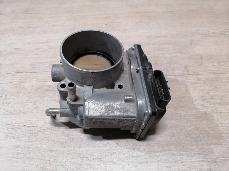 Lexus IS 250 дроссельная заслонка 2,5