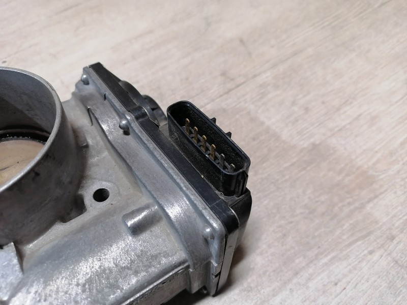 Lexus IS 250 дроссельная заслонка 2,5