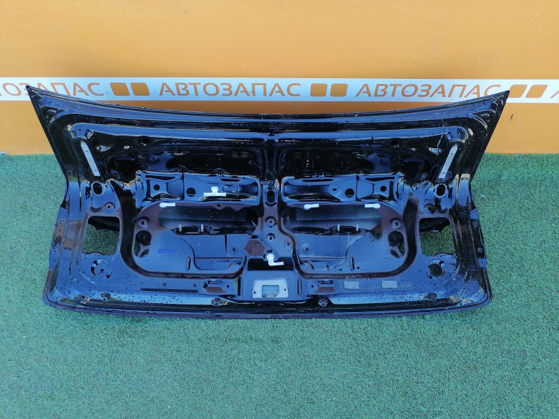 Lexus IS 250 крышка багажника