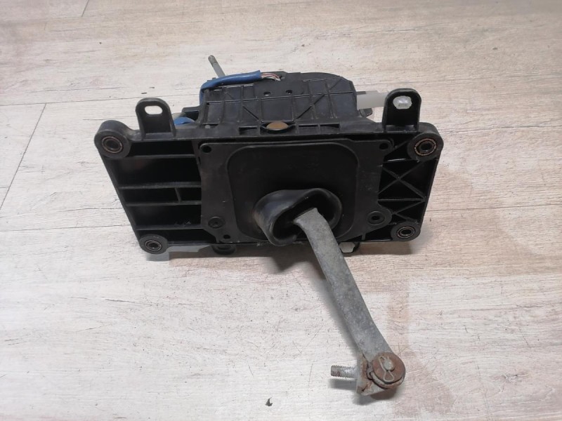 Lexus IS 250 кулиса АКПП