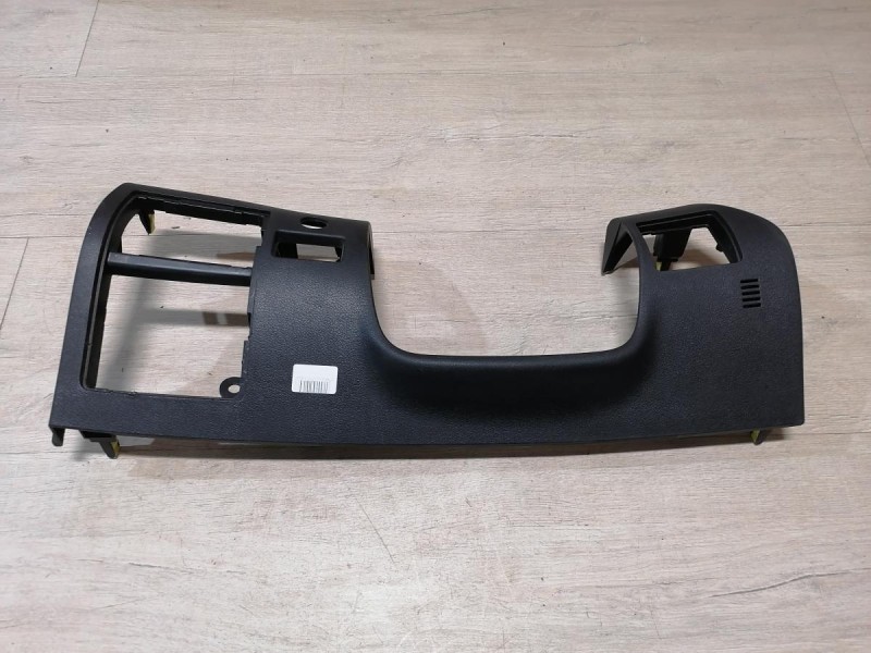 Lexus IS 250 накладка подрулевая