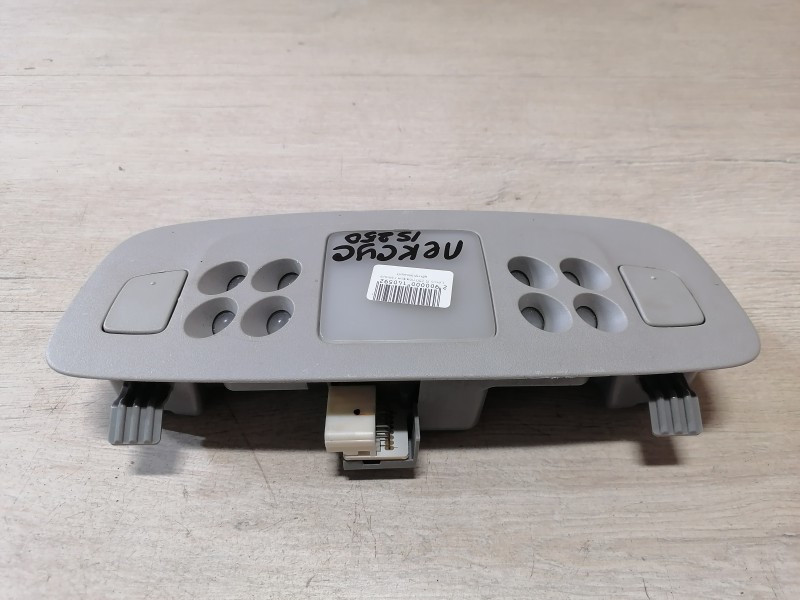 Lexus IS 250 плафон салона центральный