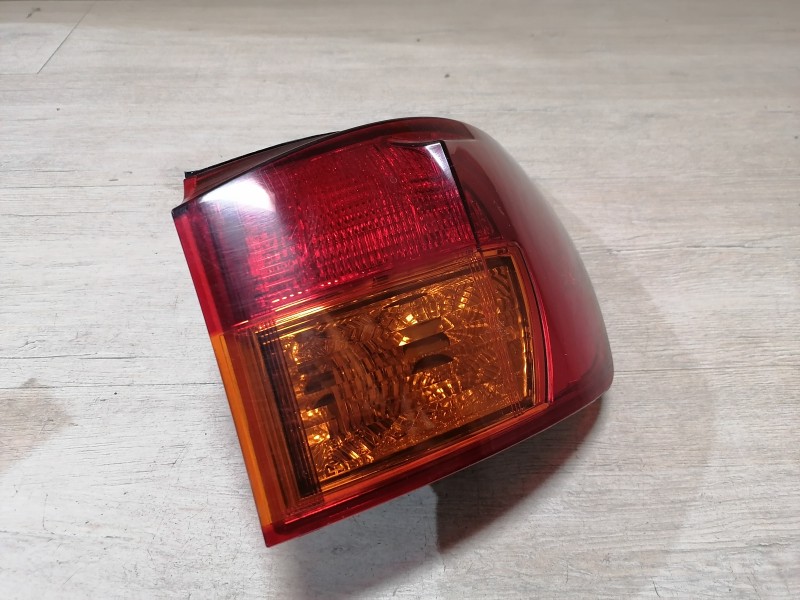 Lexus IS 250 фонарь правый в сборе