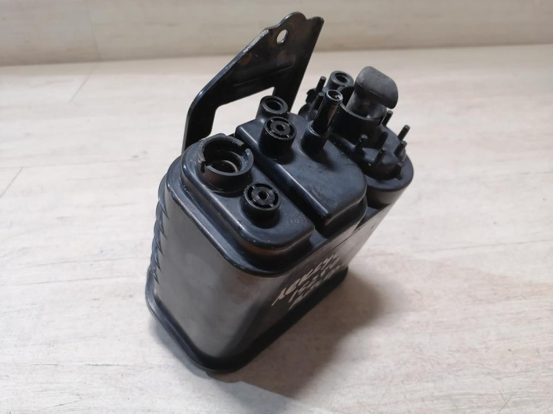 Lexus IS250 абсорбер топливный