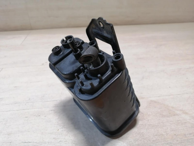 Lexus IS250 абсорбер топливный