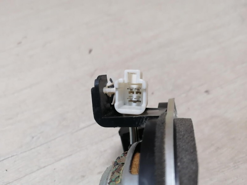 Lexus IS250 динамик в дверь задний правый