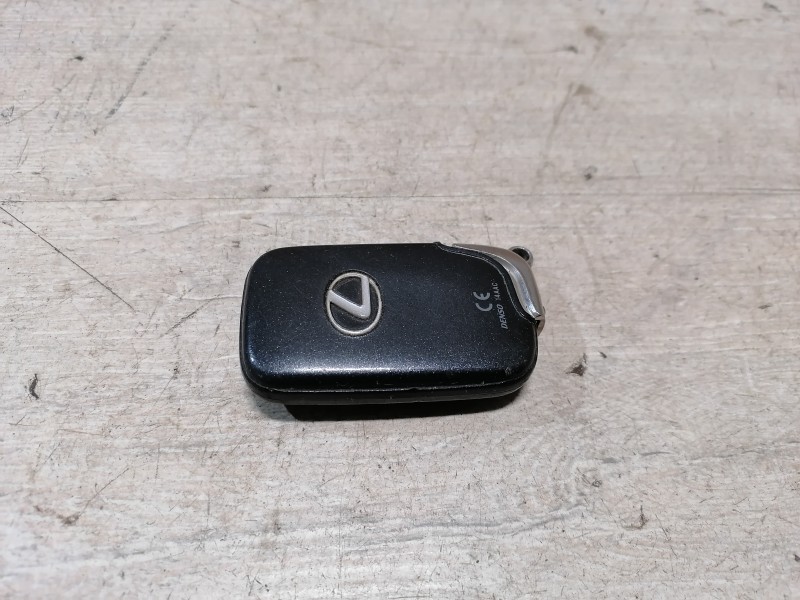 Lexus IS 250 ключ зажигания