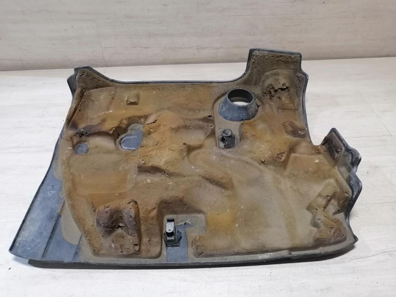 Lexus IS250 крышка двигателя декоративная деф