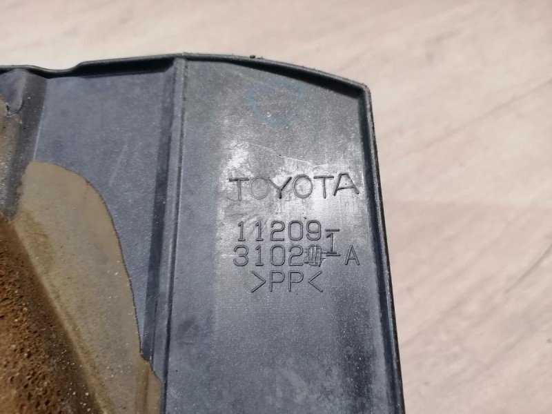 Lexus IS250 крышка двигателя декоративная деф