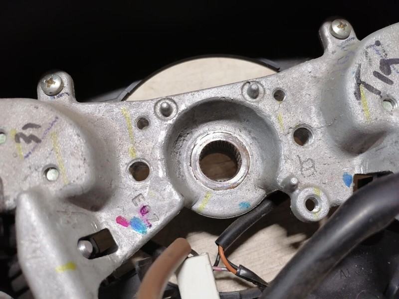 Lexus IS 250 руль деф