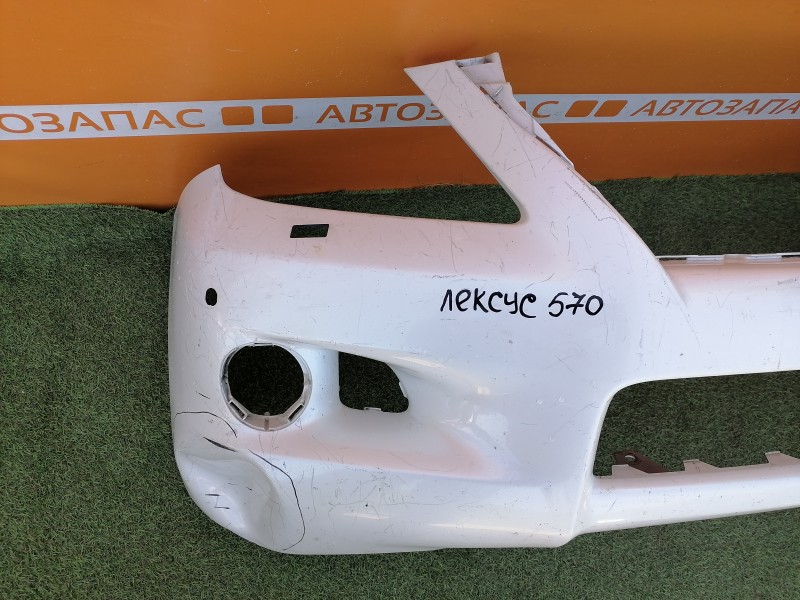 Lexus LX 570 бампер передний деф