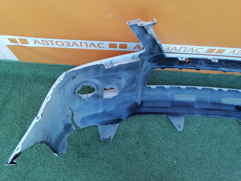 Lexus LX 570 бампер передний деф