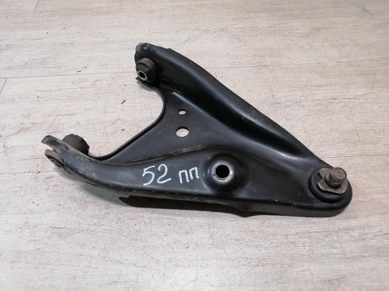 Logan 2 рычаг правый