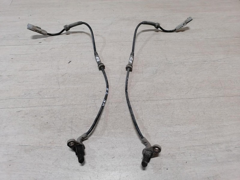 Logan 2 датчик АБС задний левый