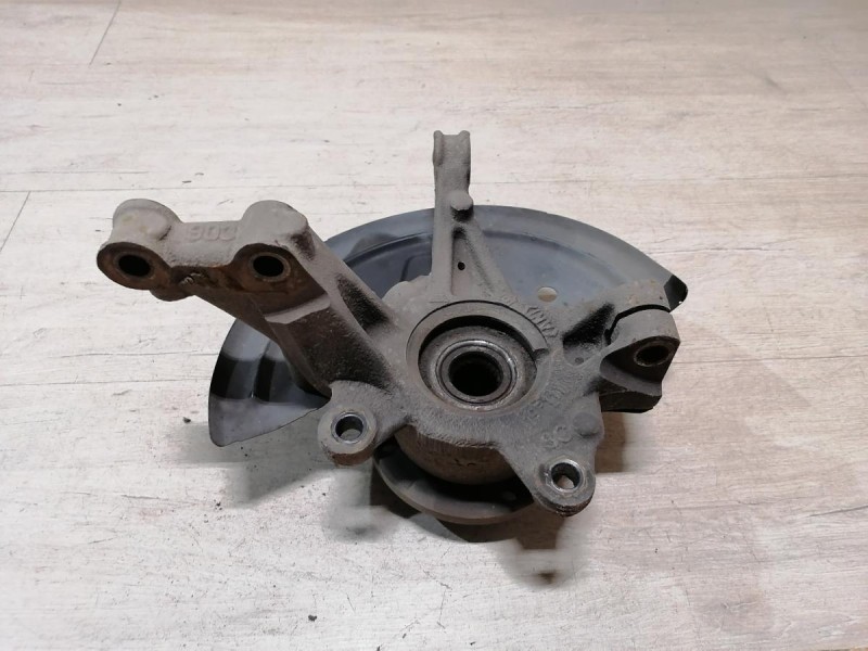 Logan 2 кулак правый