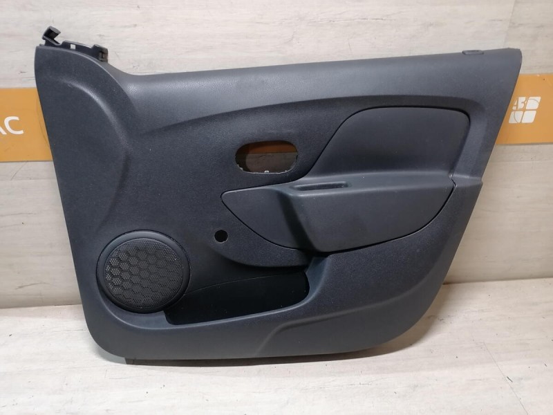 Logan 2 обшивка двери передняя правая мех деф