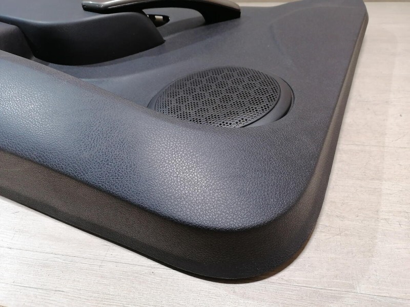 Logan 2 обшивка двери передняя левая эл