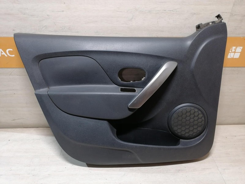 Logan 2 обшивка двери передняя левая эл