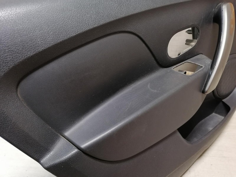 Logan 2 обшивка двери передняя левая эл