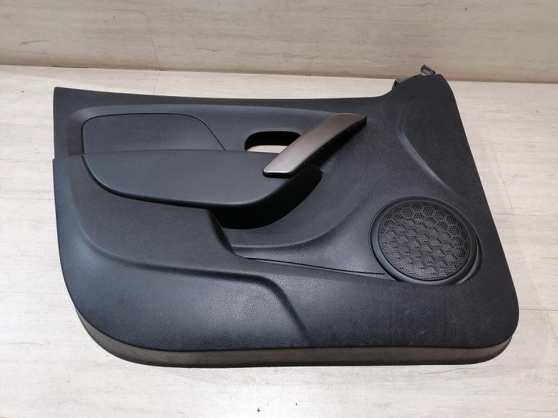 Logan 2 обшивка двери передняя левая эл