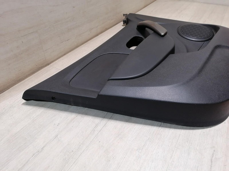 Logan 2 обшивка двери передняя левая эл