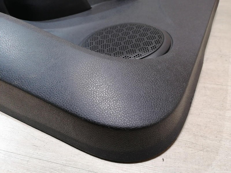 Logan 2 обшивка двери передняя левая эл