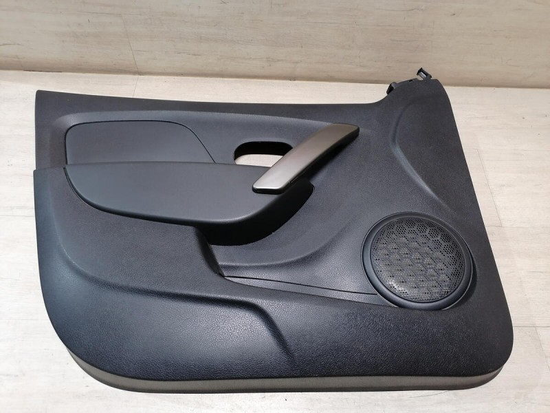 Logan 2 обшивка двери передняя левая эл