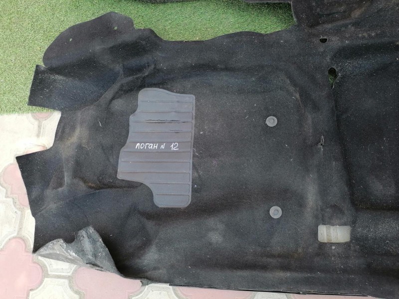 Logan №12 пол салона деф