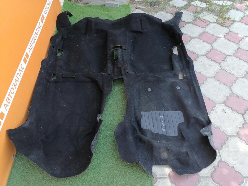 Logan №12 пол салона деф