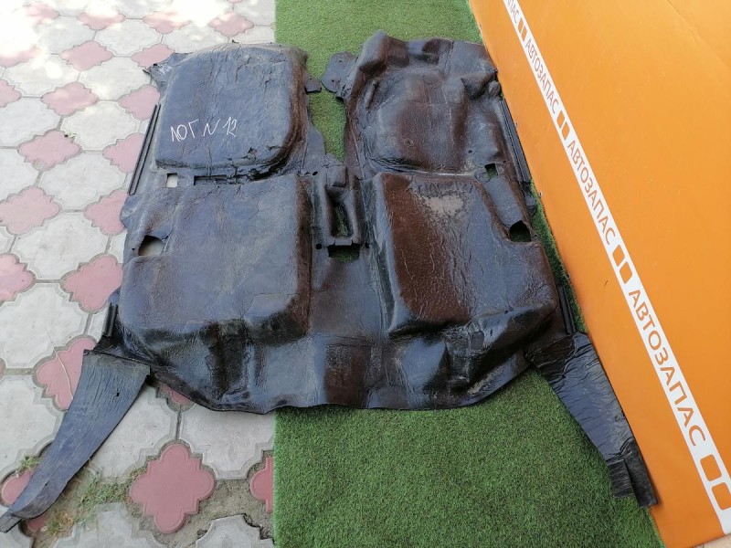 Logan №12 пол салона деф