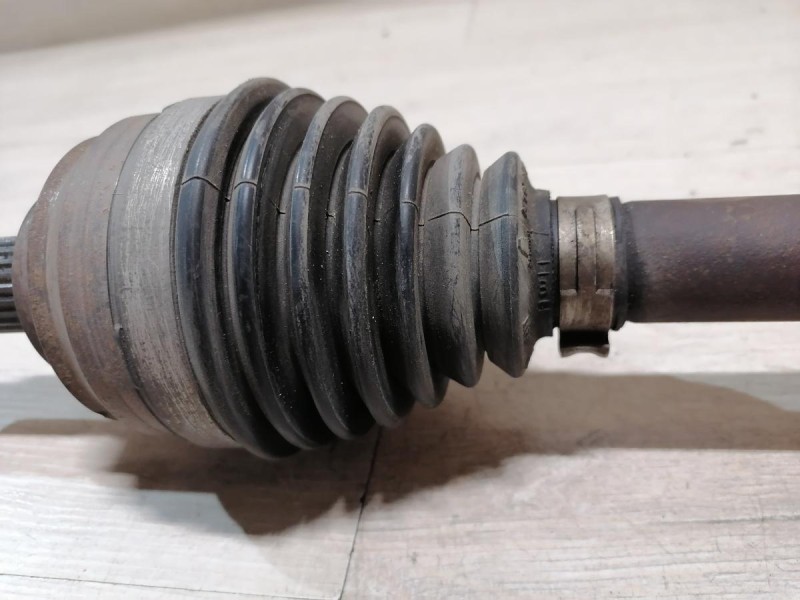 Logan №52 привод правый рест