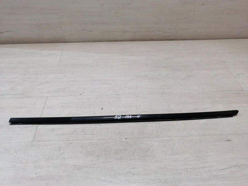 Logan 2 бархотка наружная передняя левая