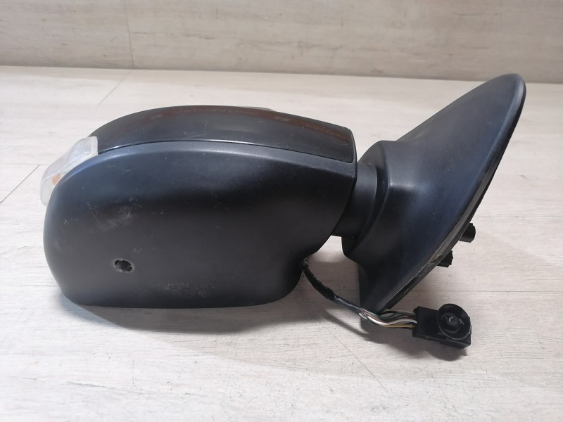 Logan №14 зеркало правое эл