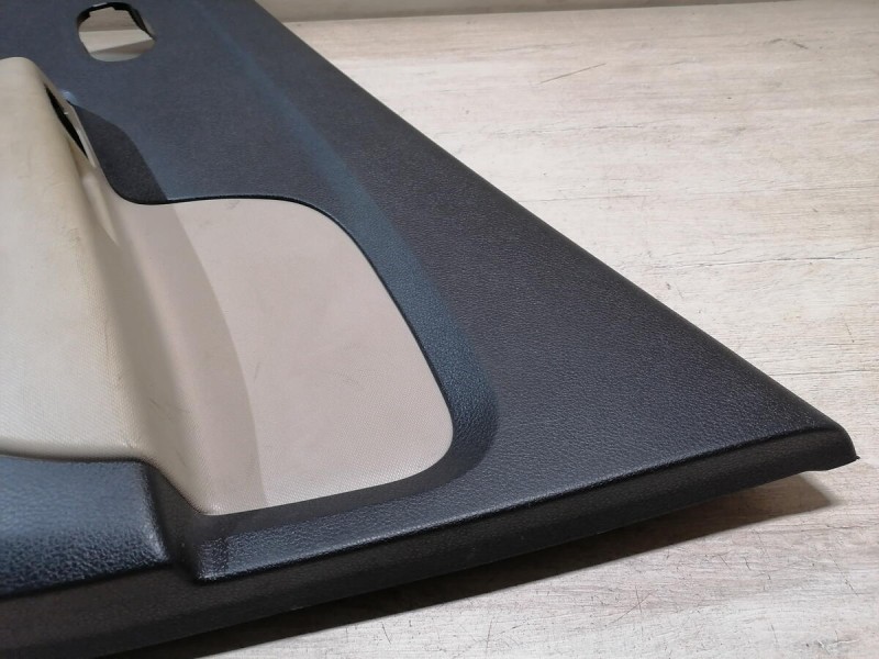 Logan 2 обшивка двери задняя правая эл черная+бежевая