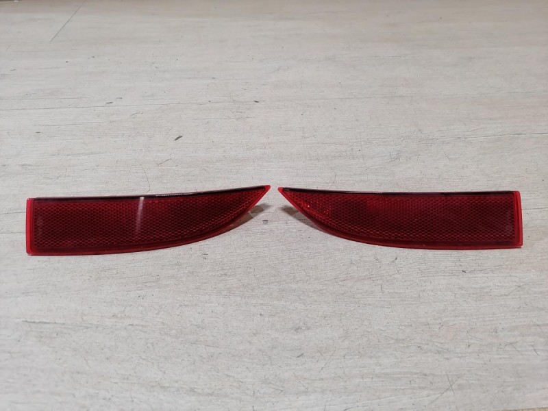 Logan 2 катафот левый