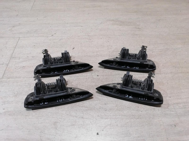 Logan 2 ручка двери наружная правая текстура