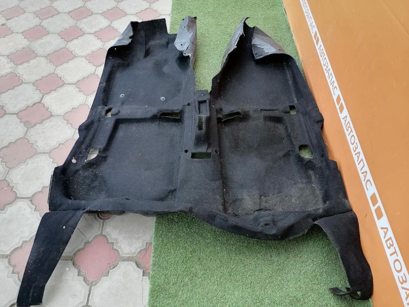 Logan №18 пол салона деф