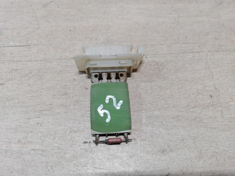 Logan 2 резистор печки