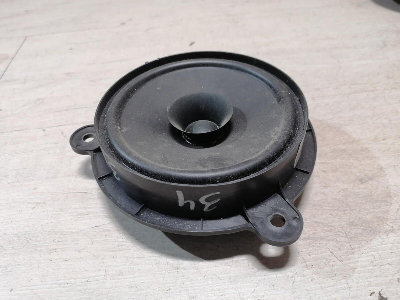 Logan 2 динамик задний