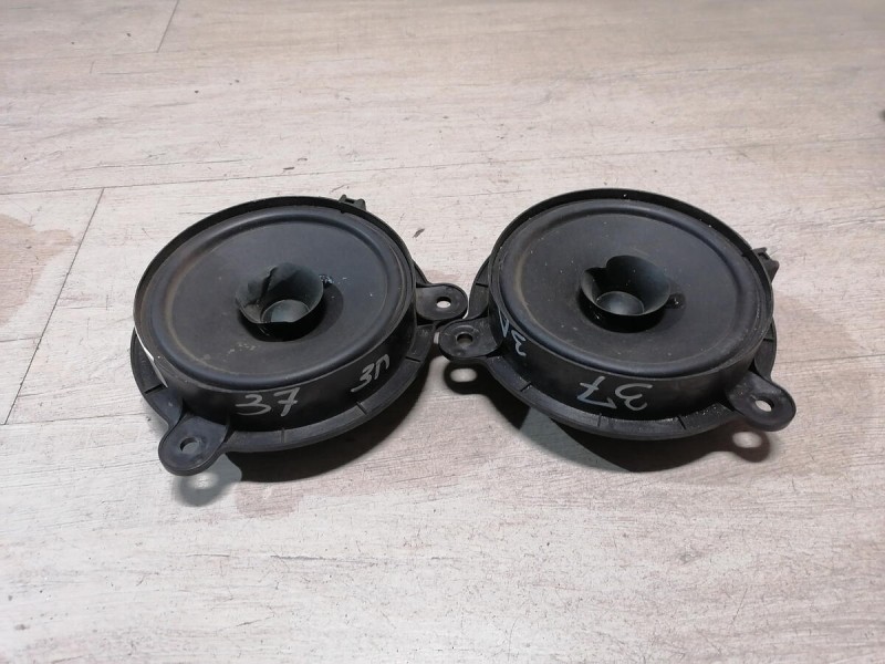 Logan 2 динамик задний