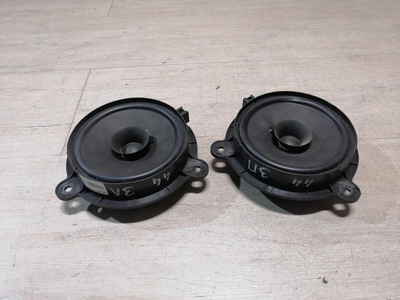 Logan 2 динамик задний