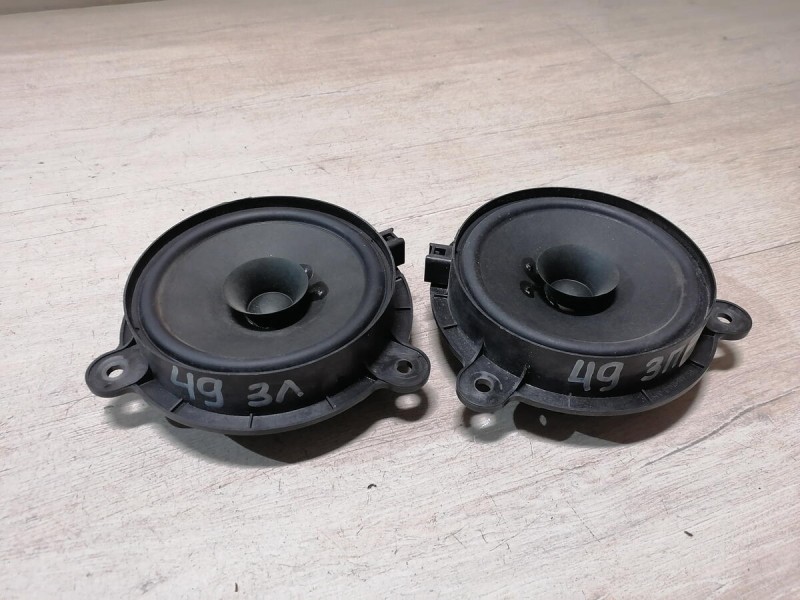 Logan 2 динамик задний