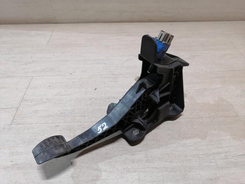 Logan 2 педаль сцепления гидро