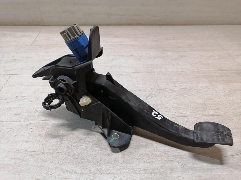 Logan 2 педаль сцепления гидро