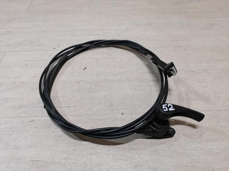 Logan 2 трос лючка бензобака