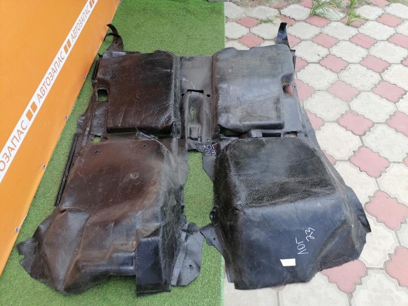 Logan №23 пол салона деф