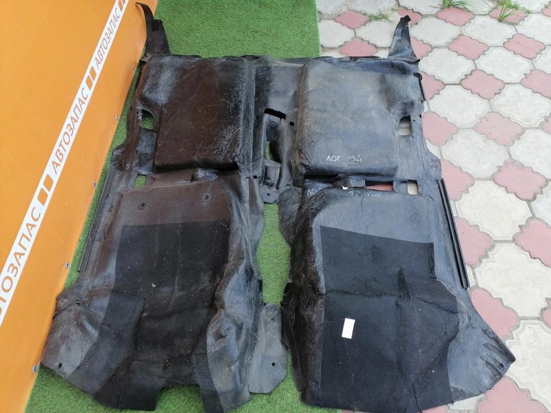 Logan №24 пол салона деф